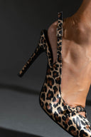 Γόβες μυτερές slingback σατέν TFP - Leopard - thefashionproject.gr - TFP