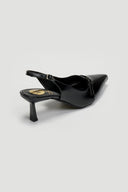 Γόβες slingback λουστρίνι με print TFP - Μαύρο - thefashionproject.gr - TFP