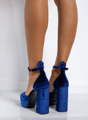 Γόβες velvet με φιάπα και μπαρέτα TFP - Μπλε - thefashionproject.gr - TFP
