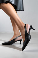 Γόβες ματ μυτερές slingback  TFP