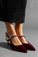 Γόβες μυτερές slingback από ύφασμα velvet TFP