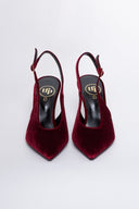 Γόβες μυτερές slingback από velvet ύφασμα TFP