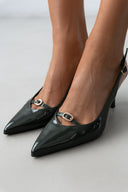 Γόβες μυτερές slingback λουστρίνι TFP