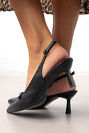  Γόβες slingback μυτερές με ζωνάκι TFP