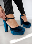 Γόβες velvet με μπαρέτα AZAREY