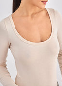 Κορμάκι με στρογγυλή λαιμόκοψη Different - Shop 01 - 214 - Μπεζ - thefashionproject.gr - DIFFERENT - SHOP