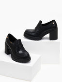Loafers chunky με τακούνι Xti 141682