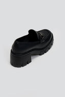 Loafers δερμάτινα με αγκράφα TFP