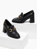 Loafers δερμάτινα με τακούνι Carmela 161127