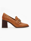 Loafers δερμάτινα με τακούνι Carmela 161127 - Κάμελ - thefashionproject.gr - CARMELA