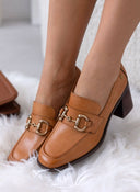 Loafers δερμάτινα με τακούνι Carmela 161127 - Κάμελ - thefashionproject.gr - CARMELA