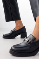 Loafers δερμάτινα με τακούνι Ragazza 0637 - Μαύρο - thefashionproject.gr - RAGAZZA