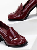 Loafers λουστρίνι με ψηλό τακούνι