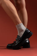 Loafers με αλυσίδα 