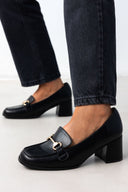 Loafers με μεταλλικό στοιχείο