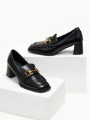 Loafers με τακούνι