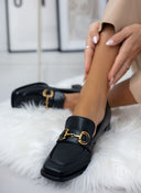 Loafers με τακούνι