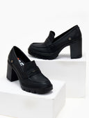 Loafers με τακούνι Refresh 172389