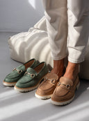 Loafers suede με μεταλλικό σχέδιο - Κάμελ - thefashionproject.gr - DIAMANTIQUE