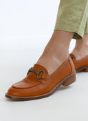 Μοκασίνια με μεταλλικό στοιχείο - Ταμπά - thefashionproject.gr - Super Mode - 21125007002