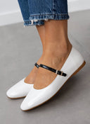 Μπαλαρίνες λουστρίνι TFP - Λευκό - thefashionproject.gr - TFP