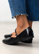 Μπαλαρίνες με λουράκι λουστρίνι - Μαύρο - thefashionproject.gr - JOIA