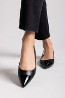Μπαλαρίνες μυτερές slingback