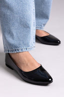 Μπαλαρίνες μυτερές λουστρίνι Estil - Μαύρο - thefashionproject.gr - Estil - 23619002003