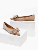 Μπαλαρίνες μυτερές με φιογκάκι - Μπεζ - thefashionproject.gr - Bellamica