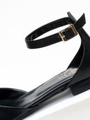 Μπαλαρίνες μυτερές με μπαρέτα TFP - Μαύρο - thefashionproject.gr - TFP