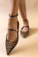 Μπαλαρίνες μυτερές με print CAROLINA - Leopard - thefashionproject.gr - CAROLINA