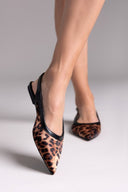 Μπαλαρίνες μυτερές σατέν με print ERYNN - Leopard - thefashionproject.gr - ERYNN - 23792032002