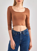 Μπλουζάκι μακρυμάνικο crop top Different - Shop 01 - 179 - Caramel - thefashionproject.gr - DIFFERENT - SHOP
