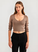 Μπλουζάκι με v cut λαιμόκοψη - Καφέ - thefashionproject.gr - The Fashion Project