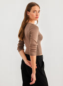 Μπλουζάκι με v cut λαιμόκοψη - Καφέ - thefashionproject.gr - The Fashion Project
