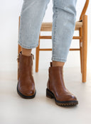 Μποτάκια casual αστραγάλου με pattern Erynn - Ταμπά - thefashionproject.gr - ERYNN