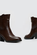 Μποτάκια casual με τακούνι - Καφέ - thefashionproject.gr - MARQUIIZ
