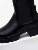 Μποτάκια chelsea με chunky σόλα PIECES 17151946 - Μαύρο - thefashionproject.gr - PIECES