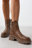 Μποτάκια chelsea Refresh 171985 - Τάουπε - thefashionproject.gr - Refresh