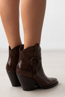 Μποτάκια cowboy με κρίκο - Καφέ - thefashionproject.gr - The Fashion Project