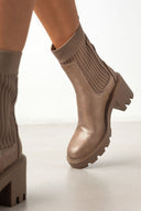 Μποτάκια κάλτσα με chunky τακούνι ERYNN - Τάουπε - thefashionproject.gr - ERYNN