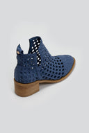 Μποτάκια suede διάτρητα Xti 143959