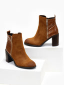Μποτάκια suede με ανάγλυφο pattern Erynn