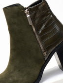 Μποτάκια suede με ανάγλυφο pattern Erynn