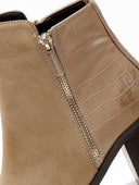 Μποτάκια suede με ανάγλυφο pattern Erynn