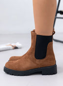 Μποτάκια suede με λάστιχο και στρας ERYNN - Κάμελ - thefashionproject.gr - ERYNN