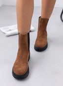 Μποτάκια suede με λάστιχο και στρας ERYNN - Κάμελ - thefashionproject.gr - ERYNN