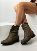 Μποτάκια suede με σούρα - Χακί - thefashionproject.gr - The Fashion Project - 19702022002