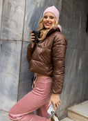 Μπουφάν καπιτονέ σε cropped γραμμή - Καφέ - thefashionproject.gr - The Fashion Project
