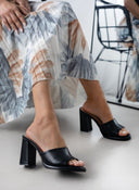 Mules ανοιχτά με φάσα - Μαύρο - thefashionproject.gr - CM Paris